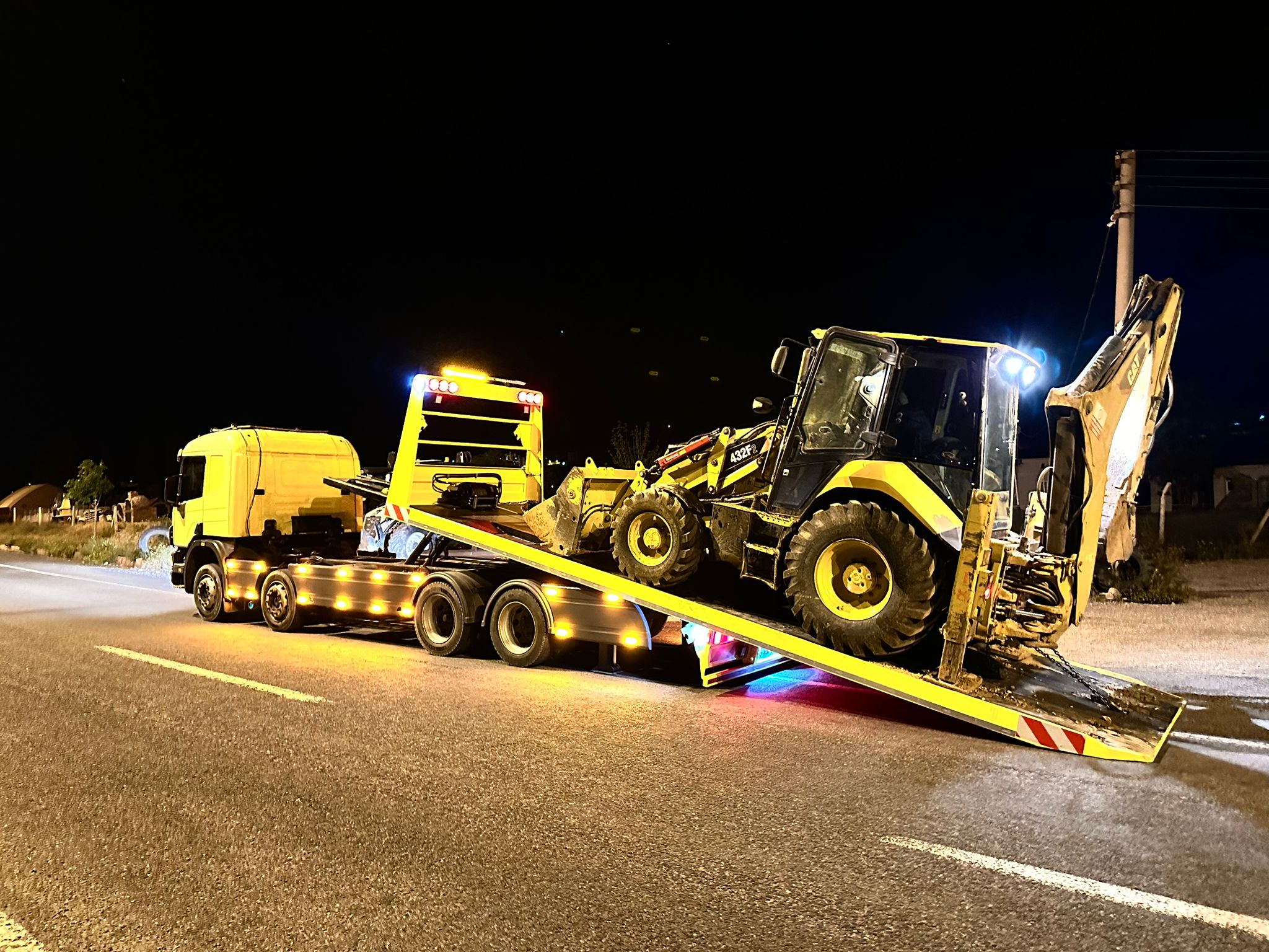 Ağır Ticari Kurtarma, Ağır Ticari Çekici, Kayseri Oto Çekici, Kayseri Oto Kurtarma, Aksoy Oto Transfer, Kayseri, Oto Kurtarma, Oto Çekici, Yol Yardım, Kayseri Yol Yardım, Tır Çekici, Tır Kurtarma, 
                        Tır Yol Yardım, Kayseri Tır Çekici, Kayseri Tır Kurtarma, Kayseri Tır Yol Yardım Kayseri Ağır Vasıta Çekici, Kayseri Ağır Ticari Çekici, Kayseri Ağır Ticari Kurtarma, Kayseri Tır Çekici, Kayseri Tır Oto Kurtarma, 
                        Kayseri Tır Yol Yardım, Kayseri’de 7/24 Tır Çekici Hizmeti, Kayseri Otobüs Çekici, Kayseri Otobüs Yol Yardım, Kayseri Otobüs Kurtarma, Kayseri’de Acil Otobüs Çekici, Kayseri Oto Çekici, Kayseri Oto Kurtarma, 
                        Kayseri Oto Yol Yardım, Kayseri 7/24 Oto Kurtarma Hizmeti, Kayseri Kamyon Çekici, Kayseri Kamyon Kurtarma, Kayseri Treyler Yol Yardım, Kayseri Dorse Çekici, Kayseri Uygun Fiyatlı Tır Çekici, 
                        Kayseri Garantili Oto Kurtarma, Kayseri’de En Yakın Oto Çekici, Kayseri Acil Oto Kurtarma, Kayseri Tır Çekici Çağır, Kayseri Ağır Vasıta Yol Yardım, Kayseri Oto Kurtarma Fiyatları, 
                        Kayseri Tır Oto Kurtarma Firması, Kayseri 7/24 Ağır Vasıta Kurtarma